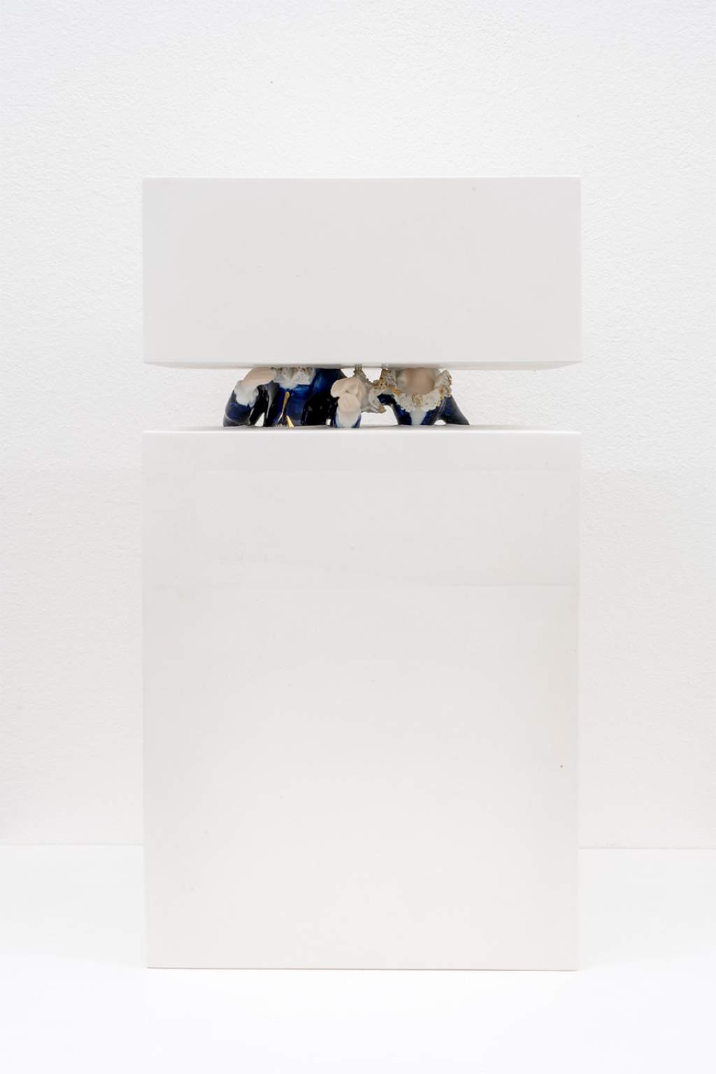 Broken Flower Nr. 1 · 2023 Dana Widawski · Broken Flower Nr. 1 · 2023