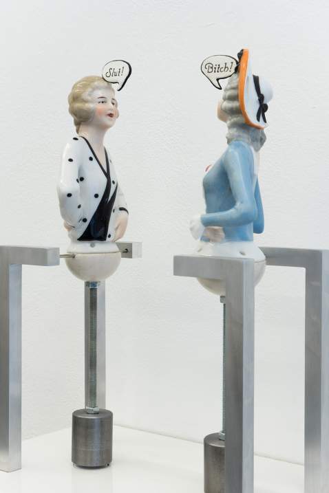 Dana Widawski · Teepuppen Talk, FDD Nr 12/II · 2021 Dana Widawski · Figures de Décoration Nr. 12/II · 2021