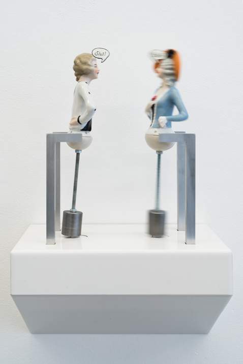 Dana Widawski · Teepuppen Talk, FDD Nr 12/II · 2021 Dana Widawski · Figures de Décoration Nr. 12/II · 2021