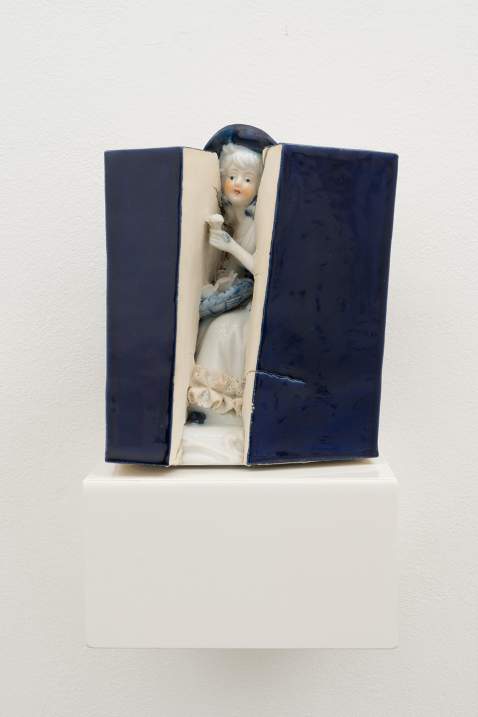 Cancel Culture/FDD Nr. 14/I · 24,0 x 14,5 x 17,0 cm Dana Widawski, Cancel Culture/FDD Nr. 14/I, 2022