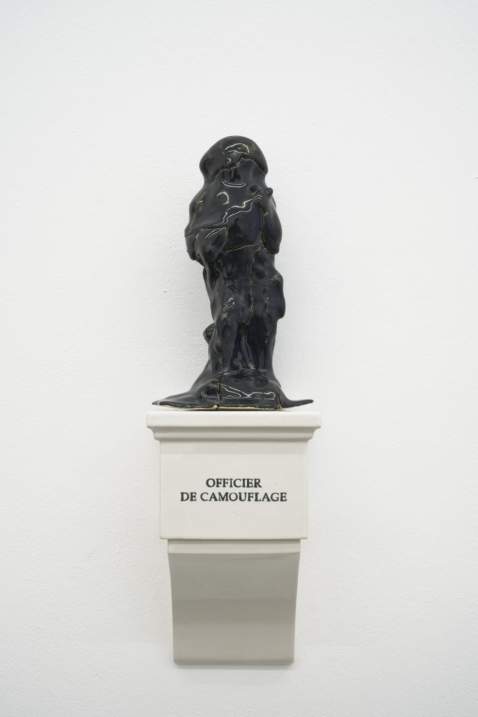 Dana Widawski · Officier de Camouflage · 2024